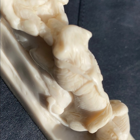 Cream Animal Carving Decor - Picture 6 of 6